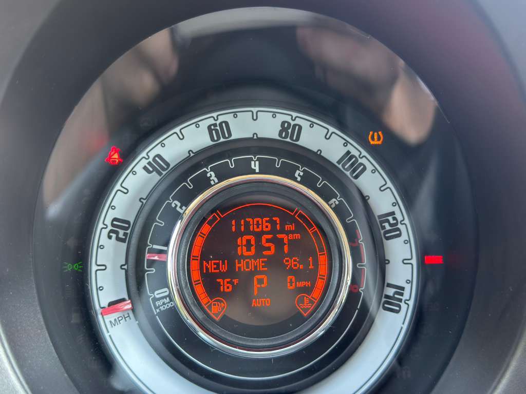 2012 FIAT 500 Image 26