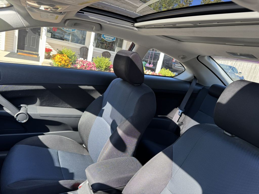 2007 Scion tC Image 5