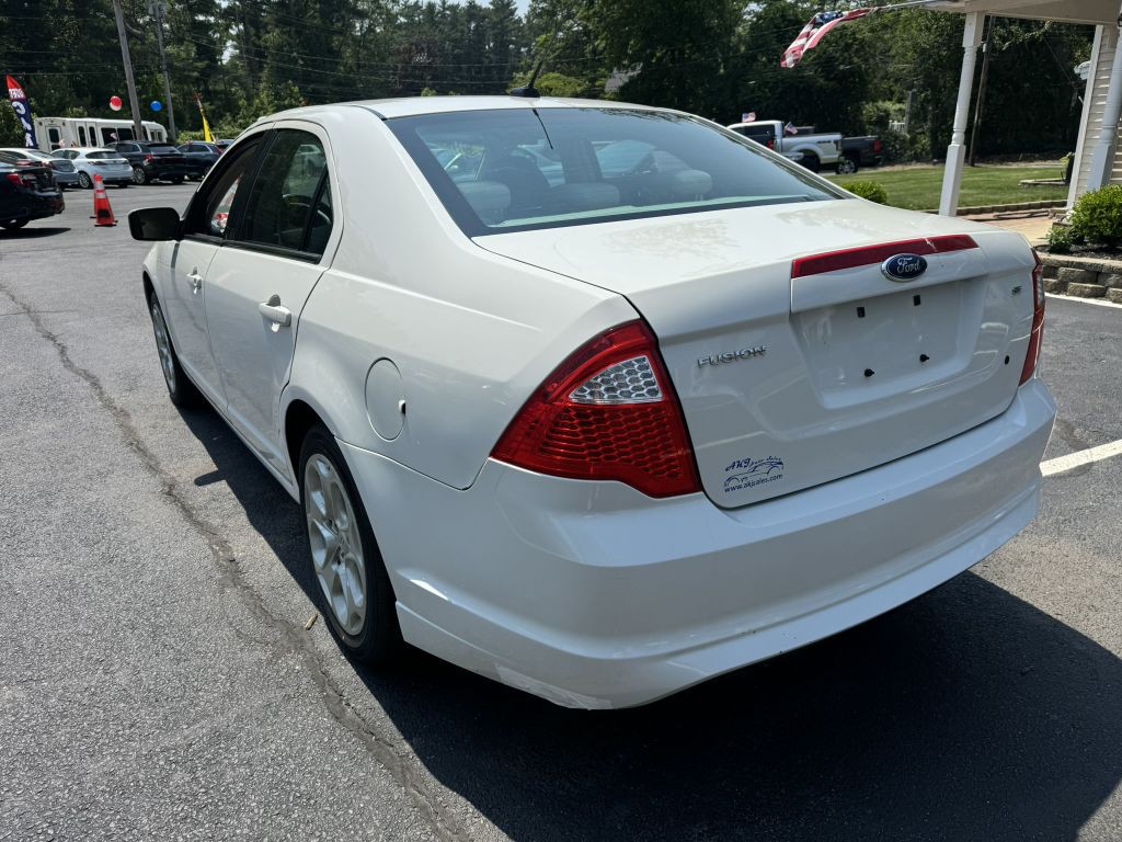 2010 Ford Fusion Image 8