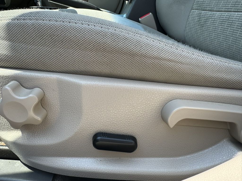 2010 Ford Fusion Image 17