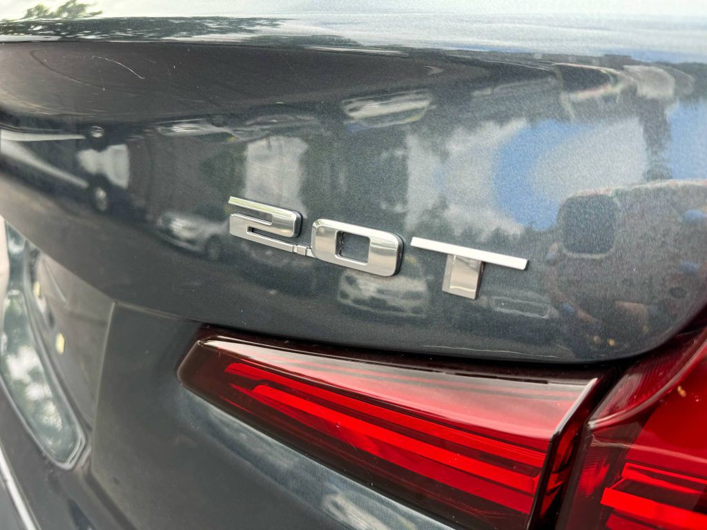 2019 Cadillac XT4 Image 10