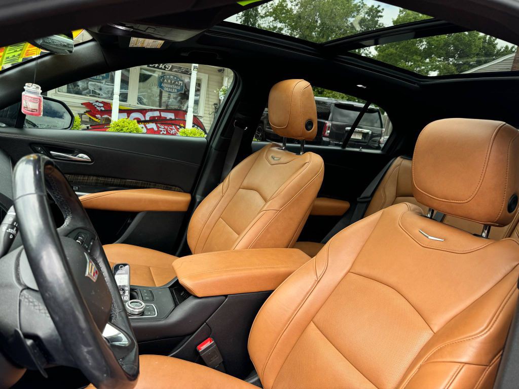 2019 Cadillac XT4 Image 35