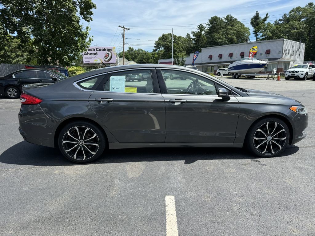 2017 Ford Fusion Image 10