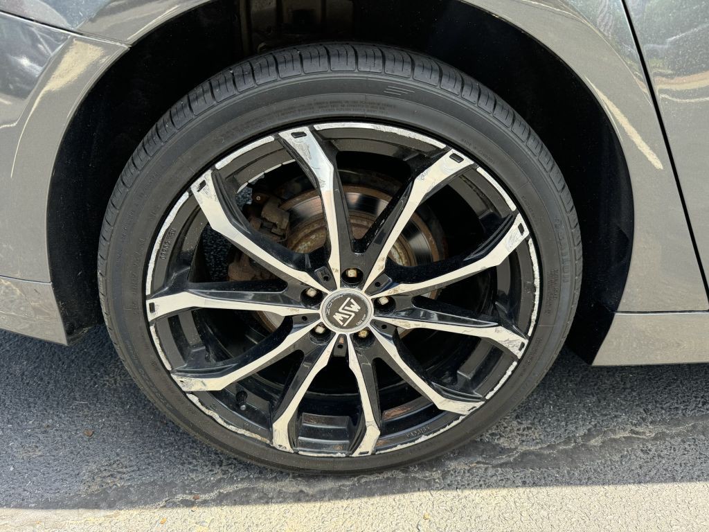2017 Ford Fusion Image 11