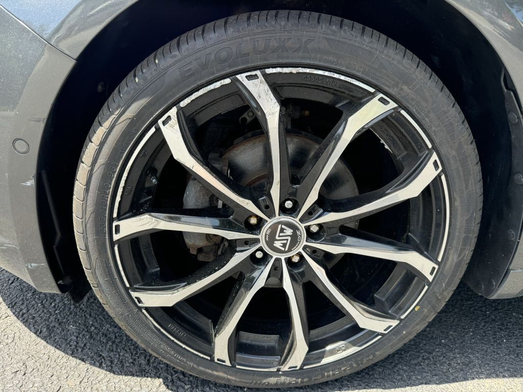 2017 Ford Fusion Image 13