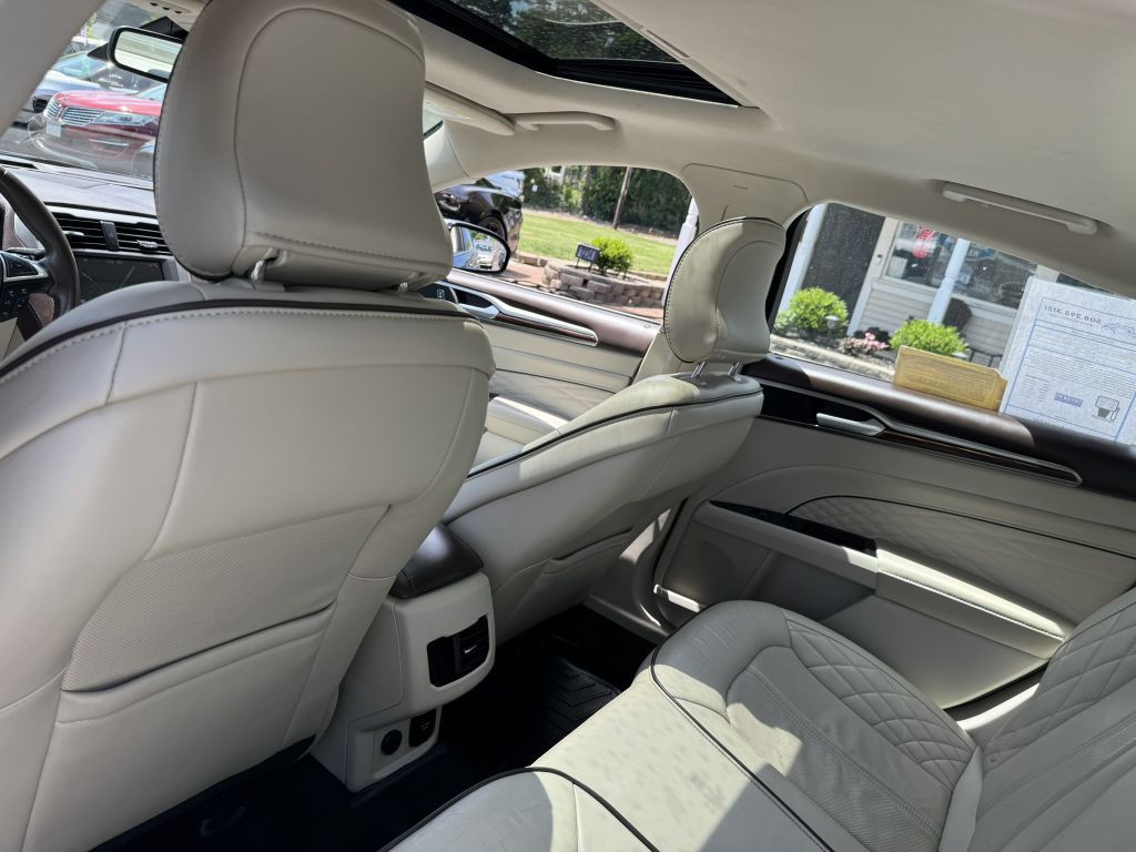 2017 Ford Fusion Image 30