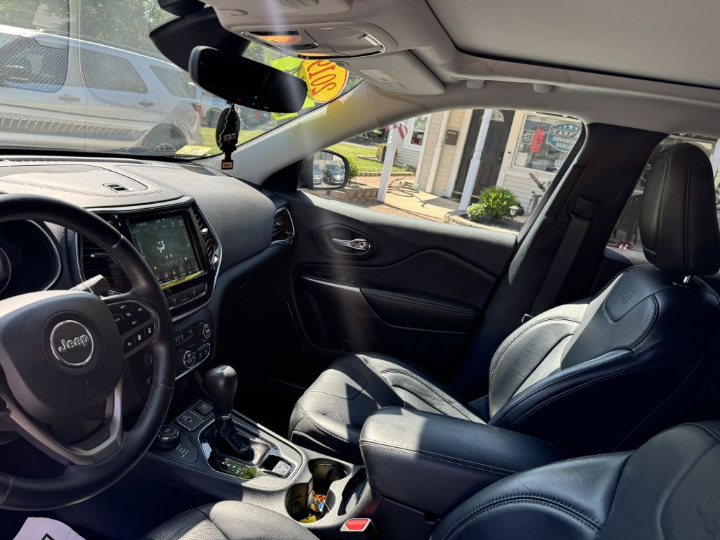 2019 Jeep Cherokee Image 4
