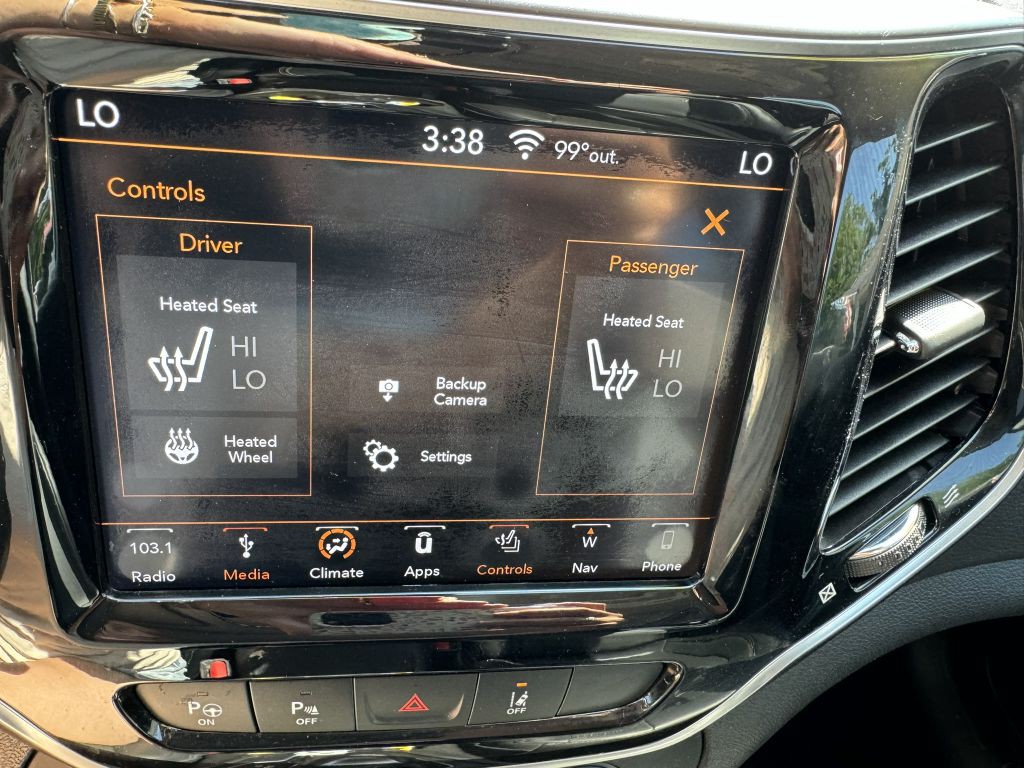 2019 Jeep Cherokee Image 22