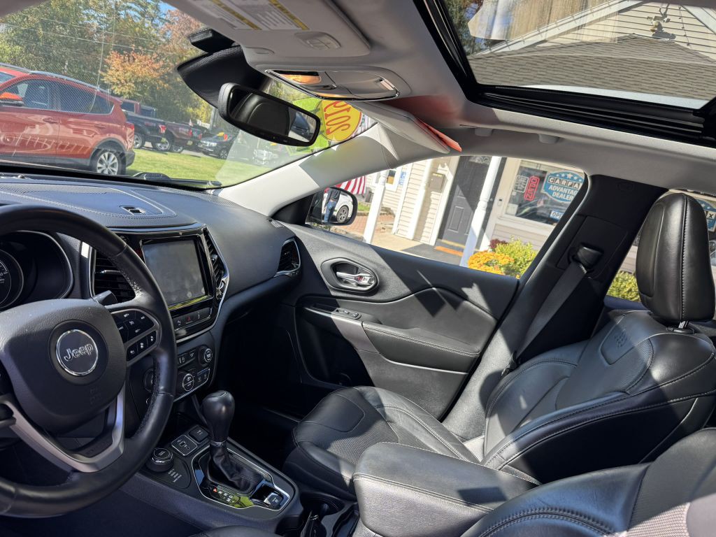 2019 Jeep Cherokee Image 4