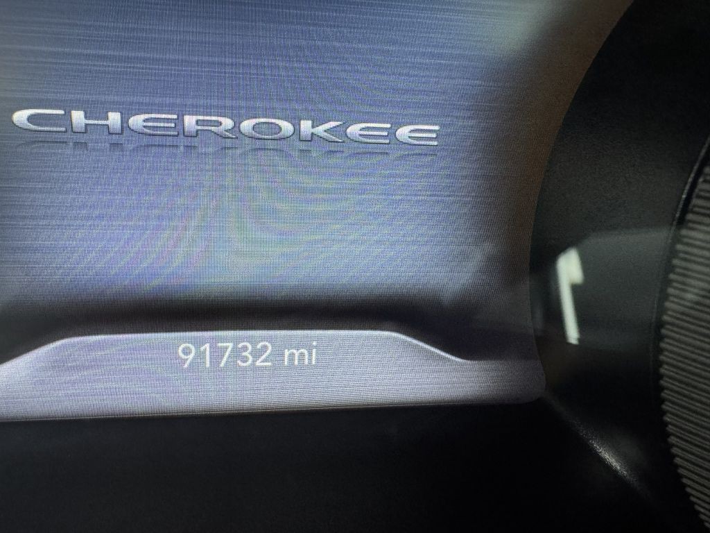 2019 Jeep Cherokee Image 13