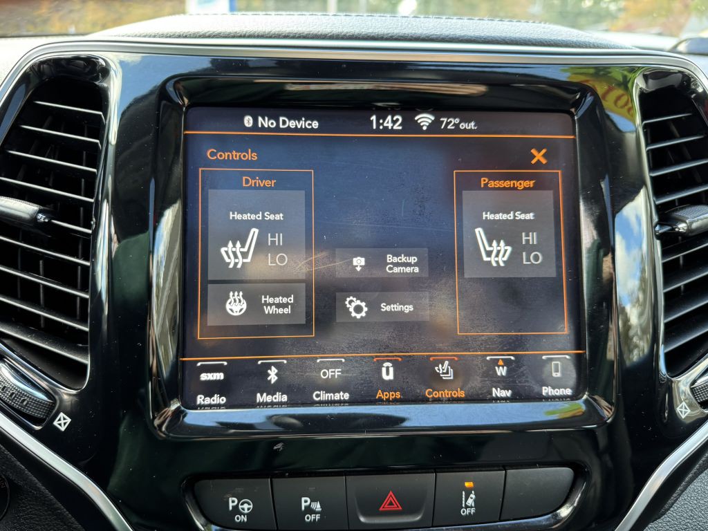 2019 Jeep Cherokee Image 16