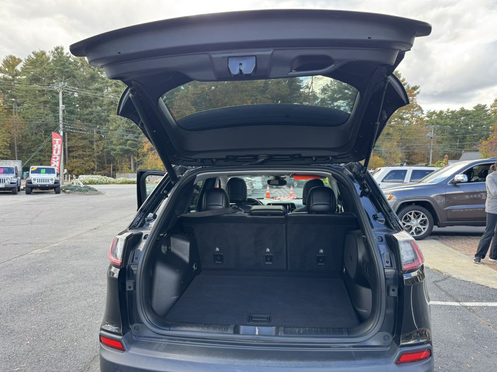 2019 Jeep Cherokee Image 24