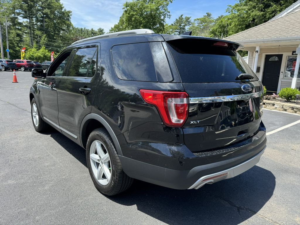2017 Ford Explorer Image 7