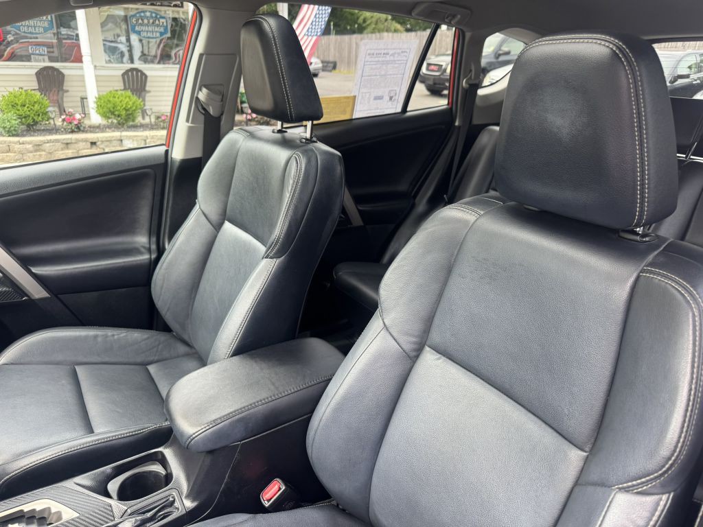 2015 Toyota Rav4 Image 5