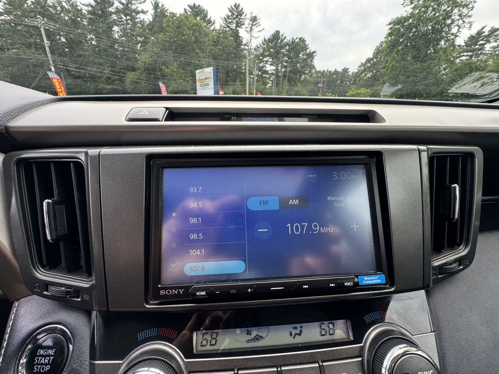 2015 Toyota Rav4 Image 36