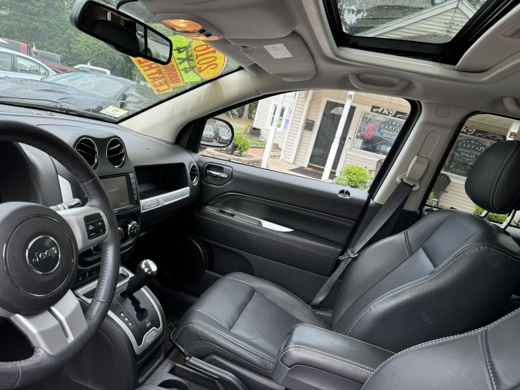 2016 Jeep Compass Image 4