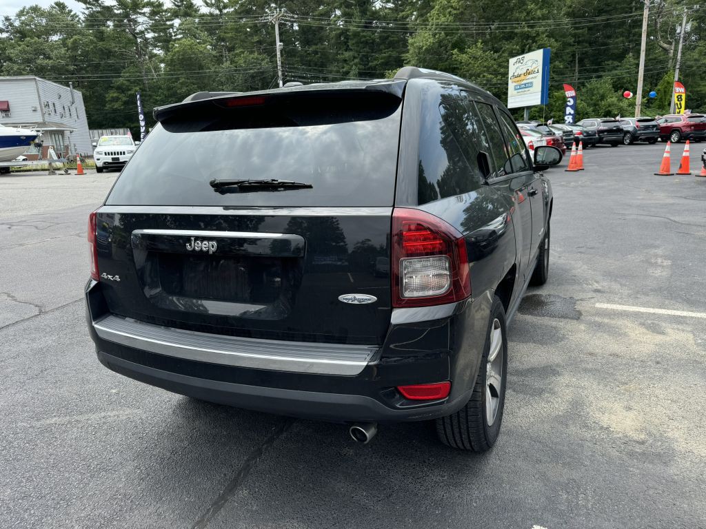 2016 Jeep Compass Image 10