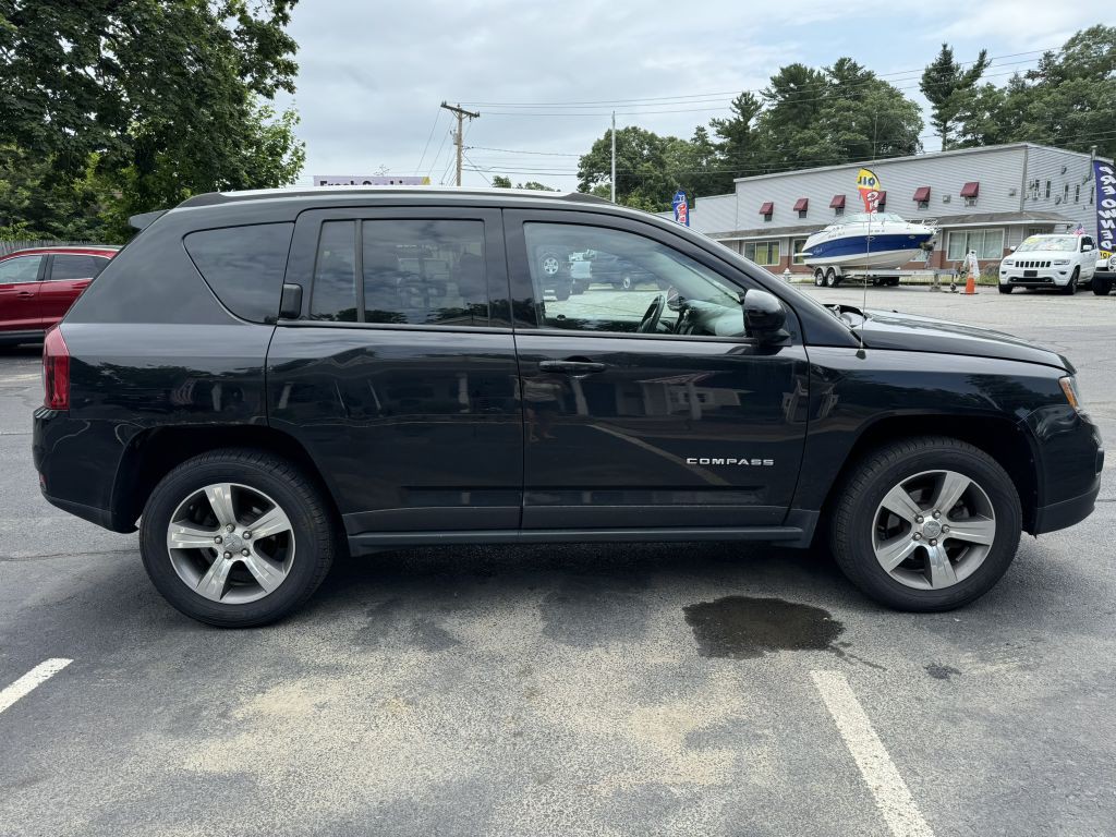 2016 Jeep Compass Image 11