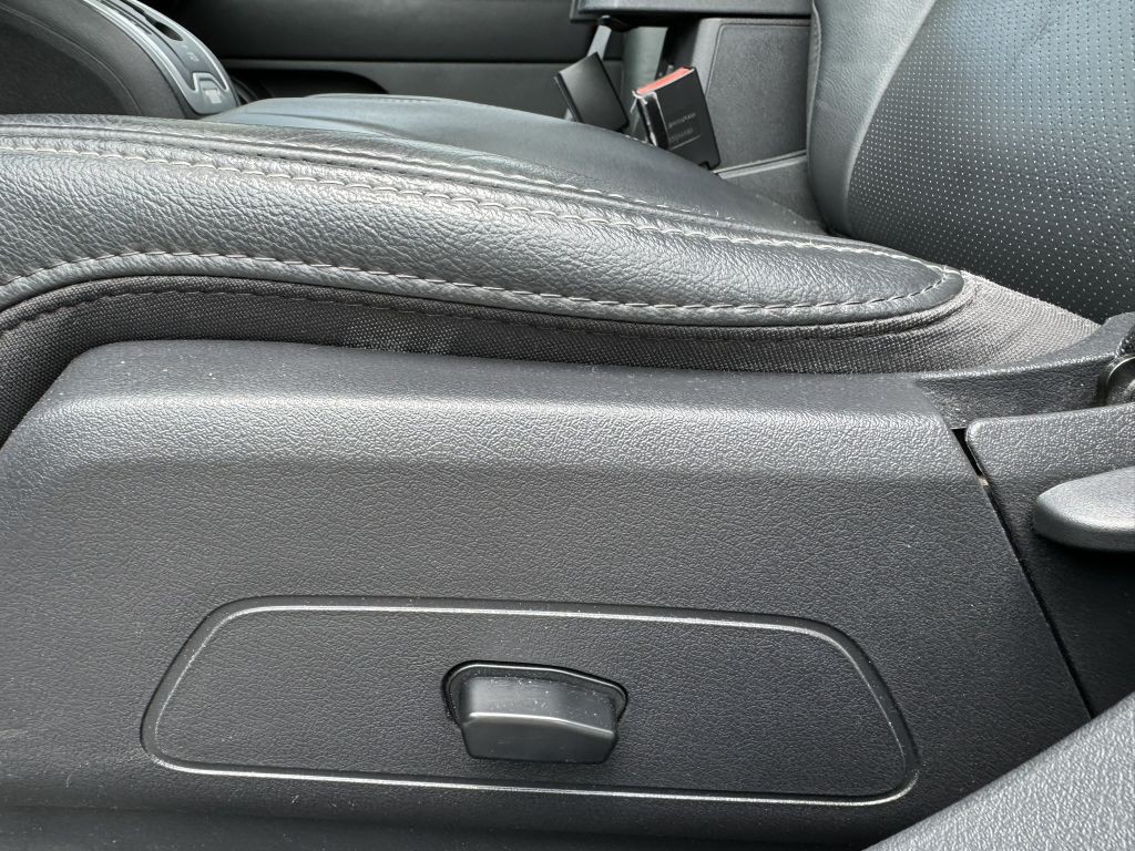 2016 Jeep Compass Image 17