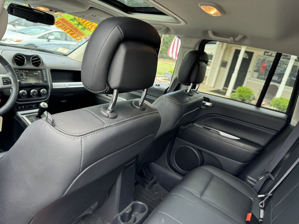 2016 Jeep Compass Image 24