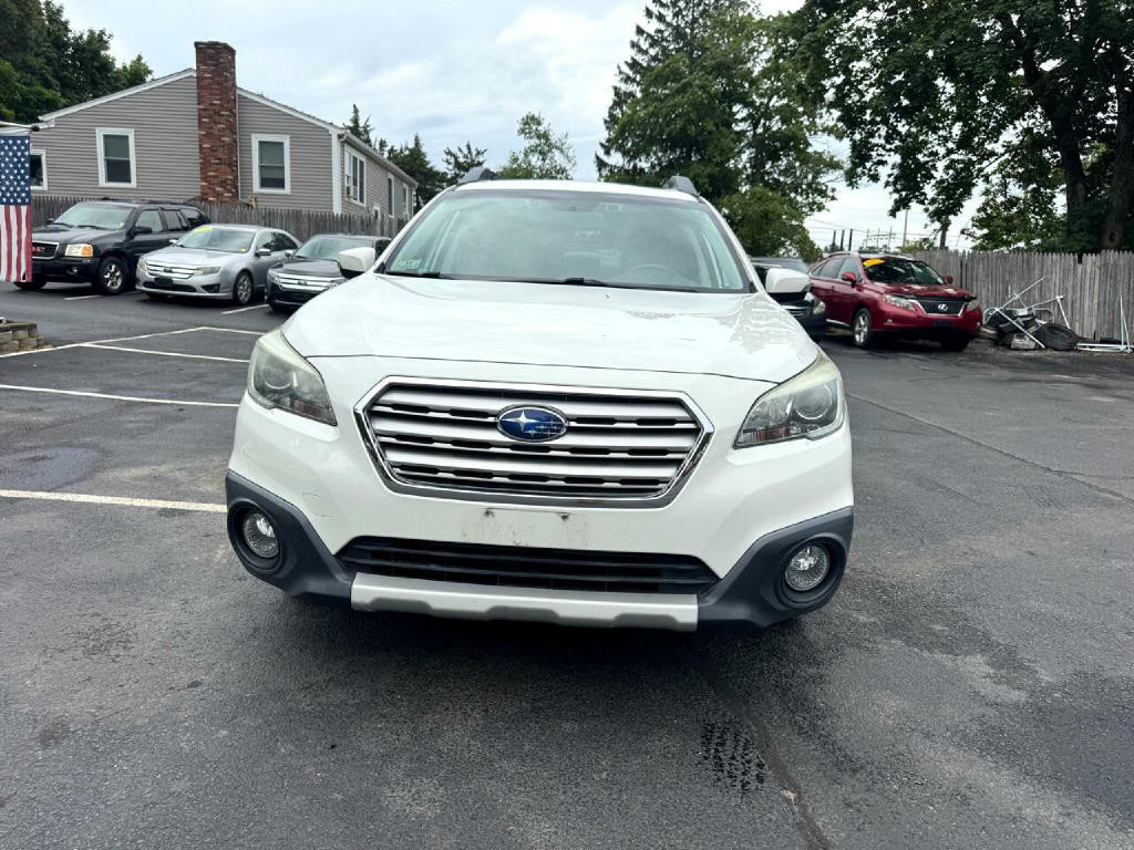 2016 Subaru Outback Image 2