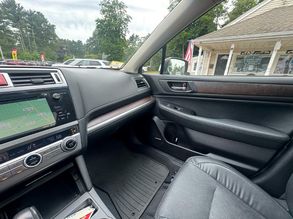2016 Subaru Outback Image 38