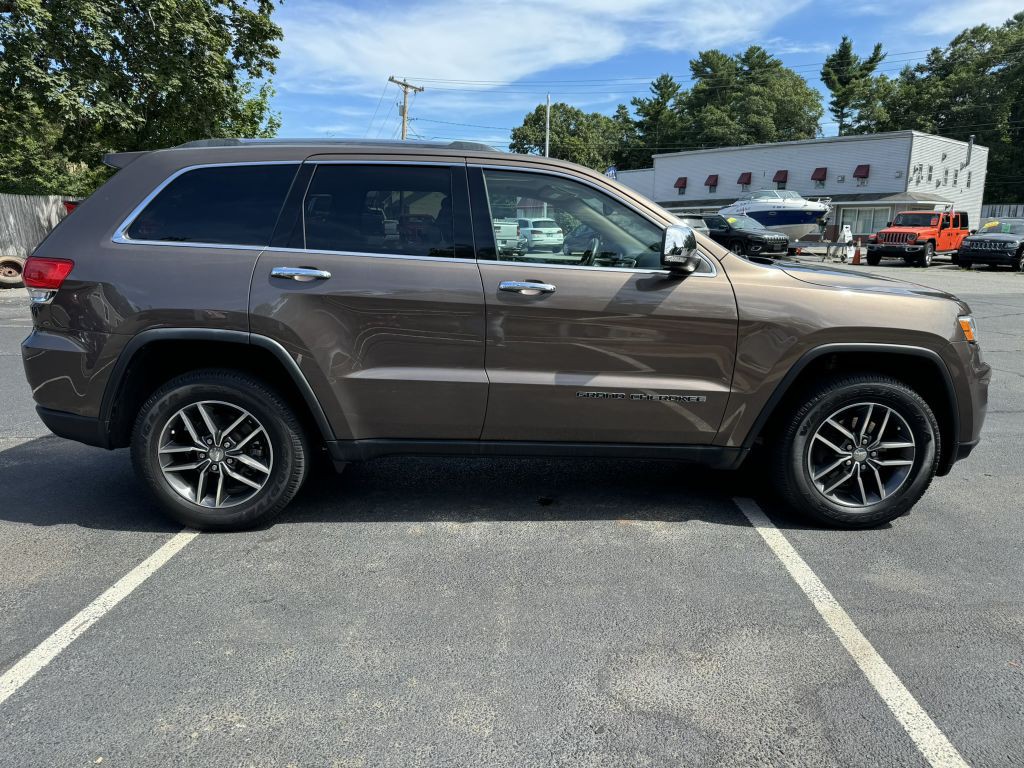 2017 Jeep Grand Cherokee Image 10