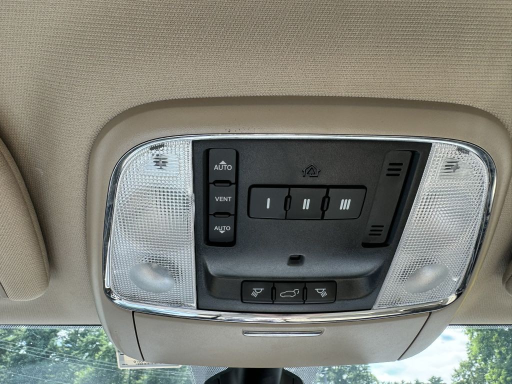 2017 Jeep Grand Cherokee Image 27