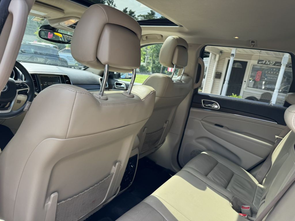 2017 Jeep Grand Cherokee Image 29
