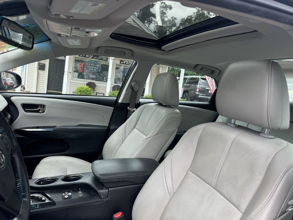 2016 Toyota Avalon Image 5