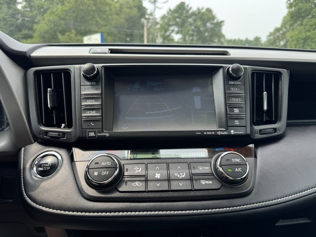2017 Toyota Rav4 Image 22