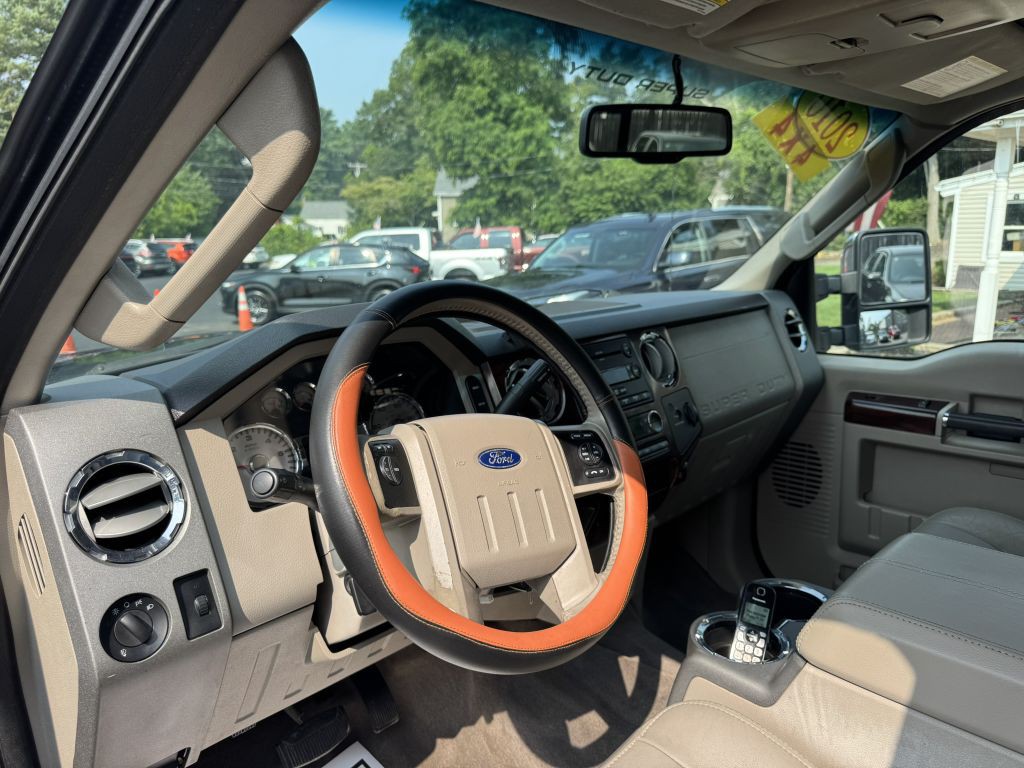 2010 Ford F-250 Image 4