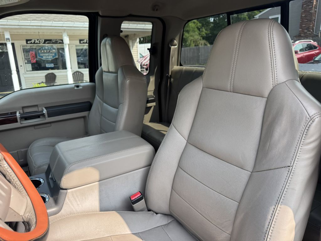 2010 Ford F-250 Image 5