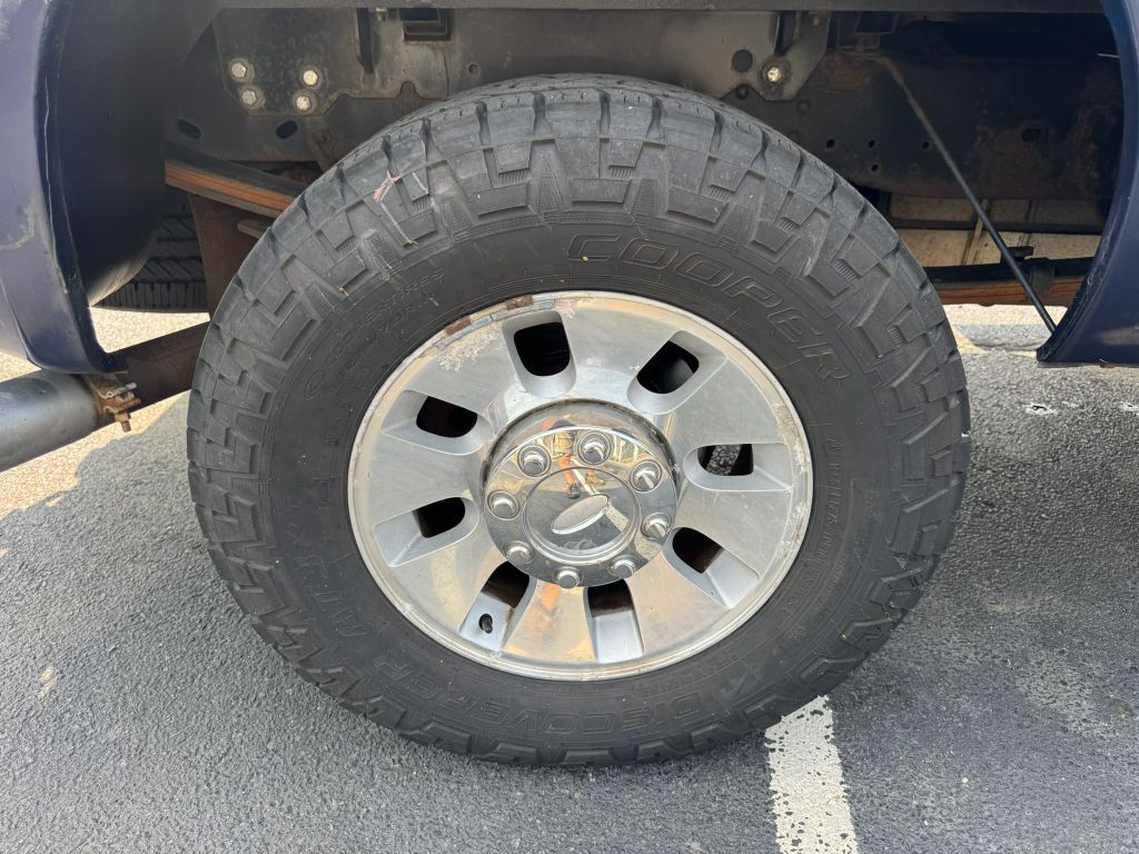 2010 Ford F-250 Image 16
