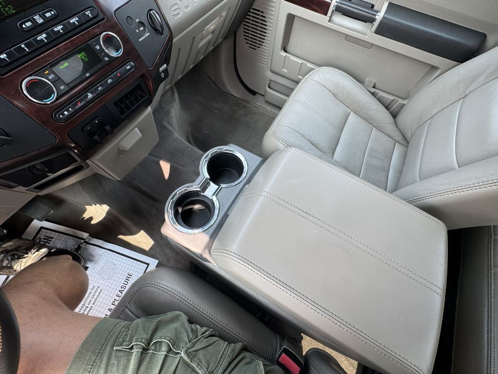 2010 Ford F-250 Image 33