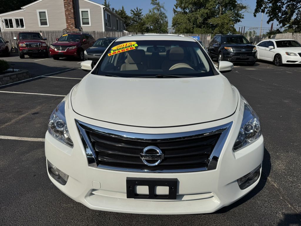 2015 Nissan Altima Image 2