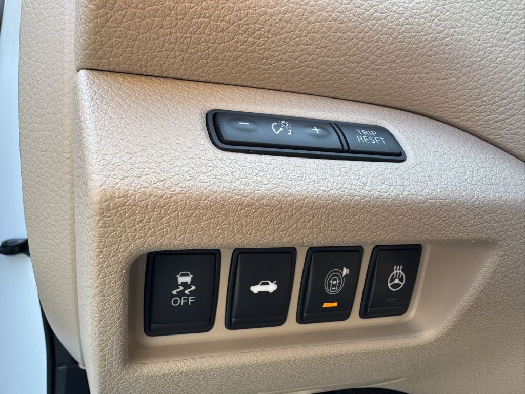 2015 Nissan Altima Image 18