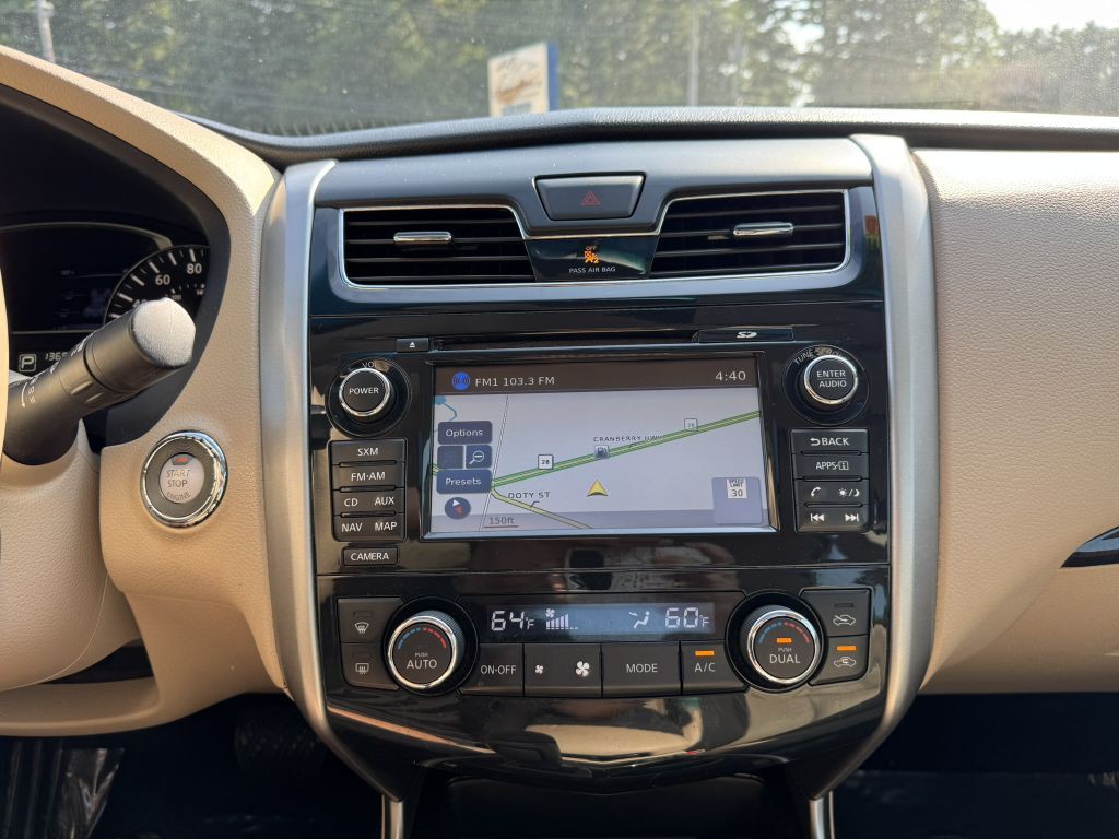 2015 Nissan Altima Image 21