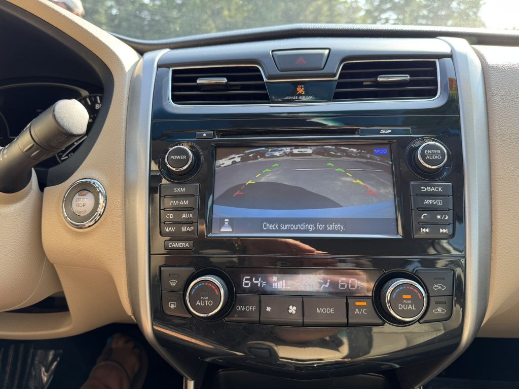 2015 Nissan Altima Image 22