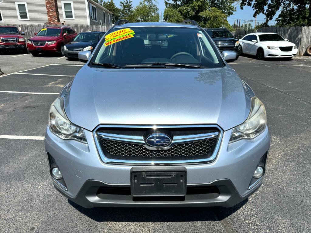 2016 Subaru Crosstrek Image 2