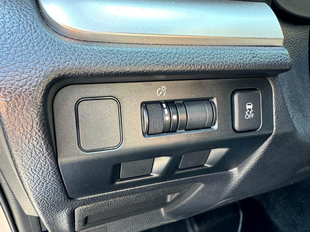 2016 Subaru Crosstrek Image 17