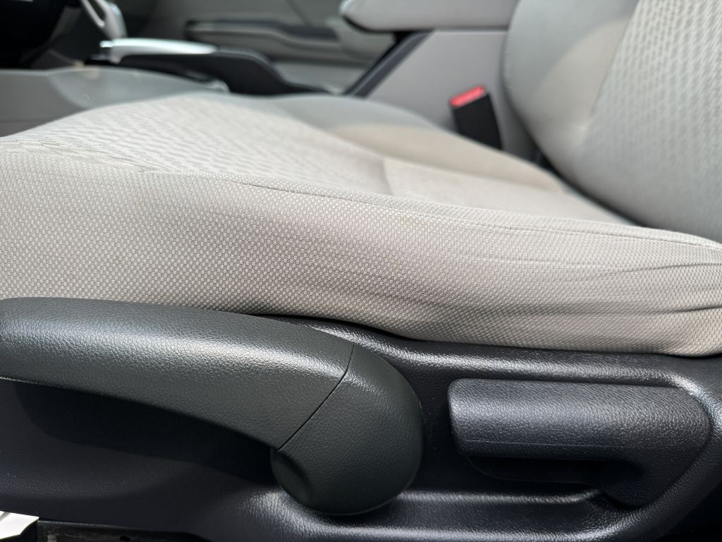 2014 Honda Civic Image 17