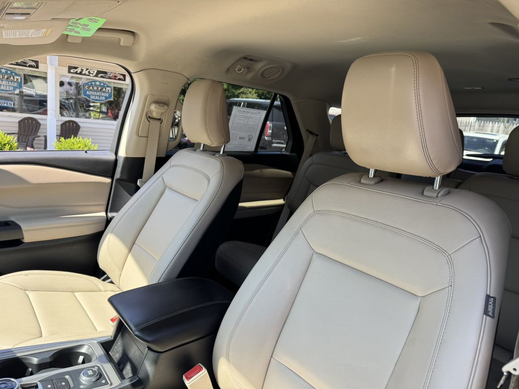 2020 Ford Explorer Image 5