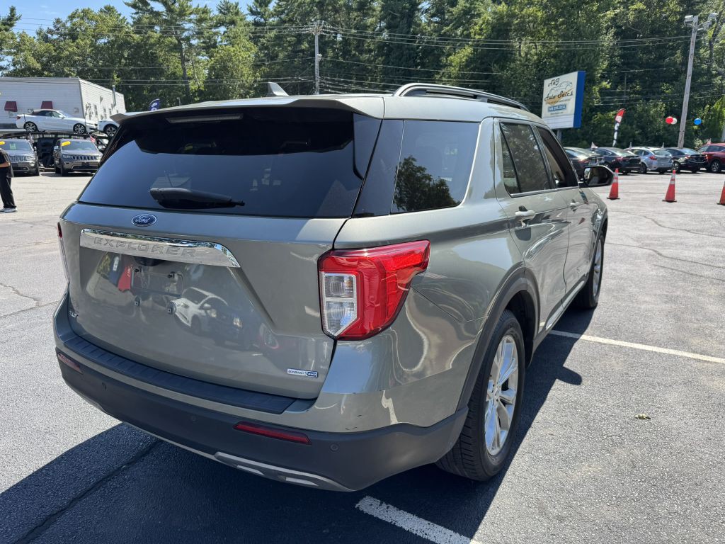 2020 Ford Explorer Image 9