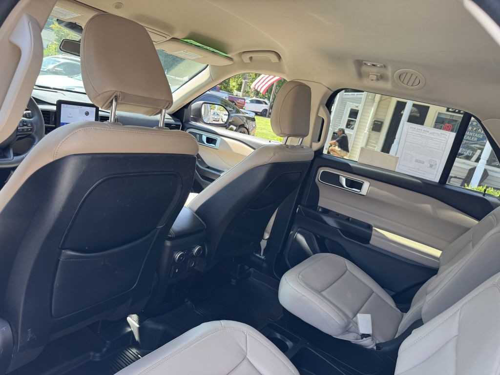 2020 Ford Explorer Image 27