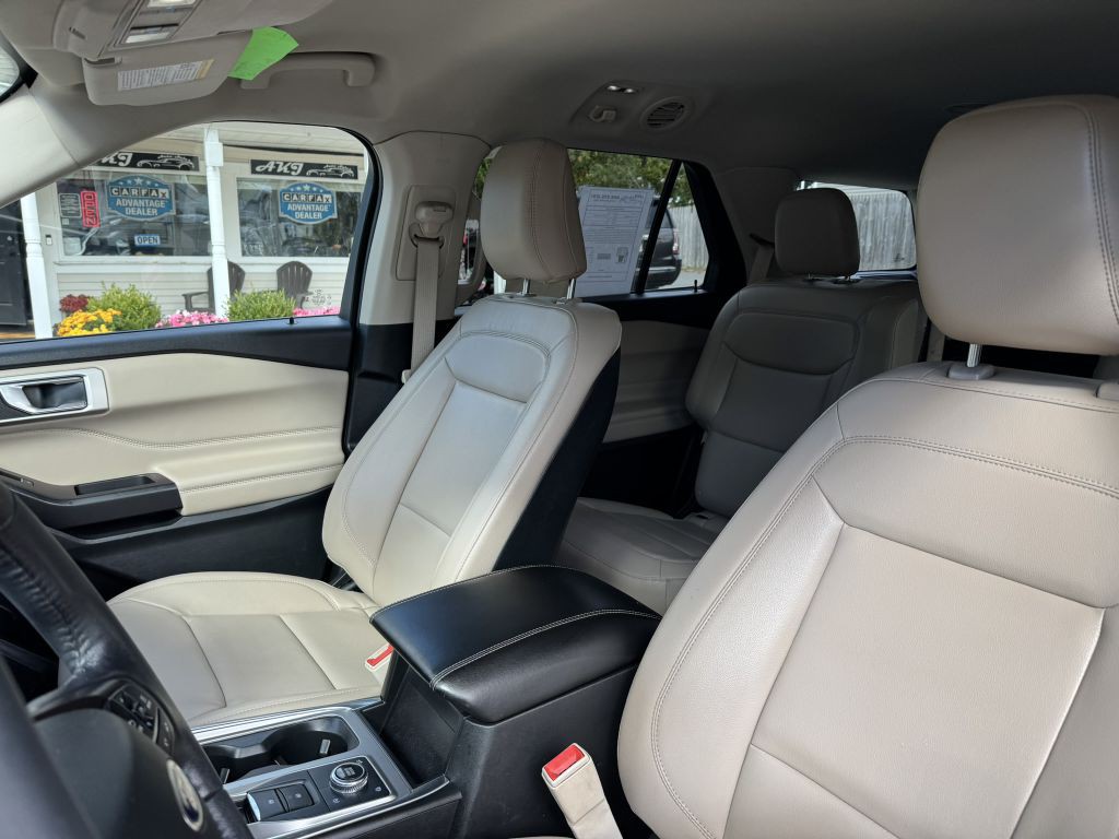 2020 Ford Explorer Image 5