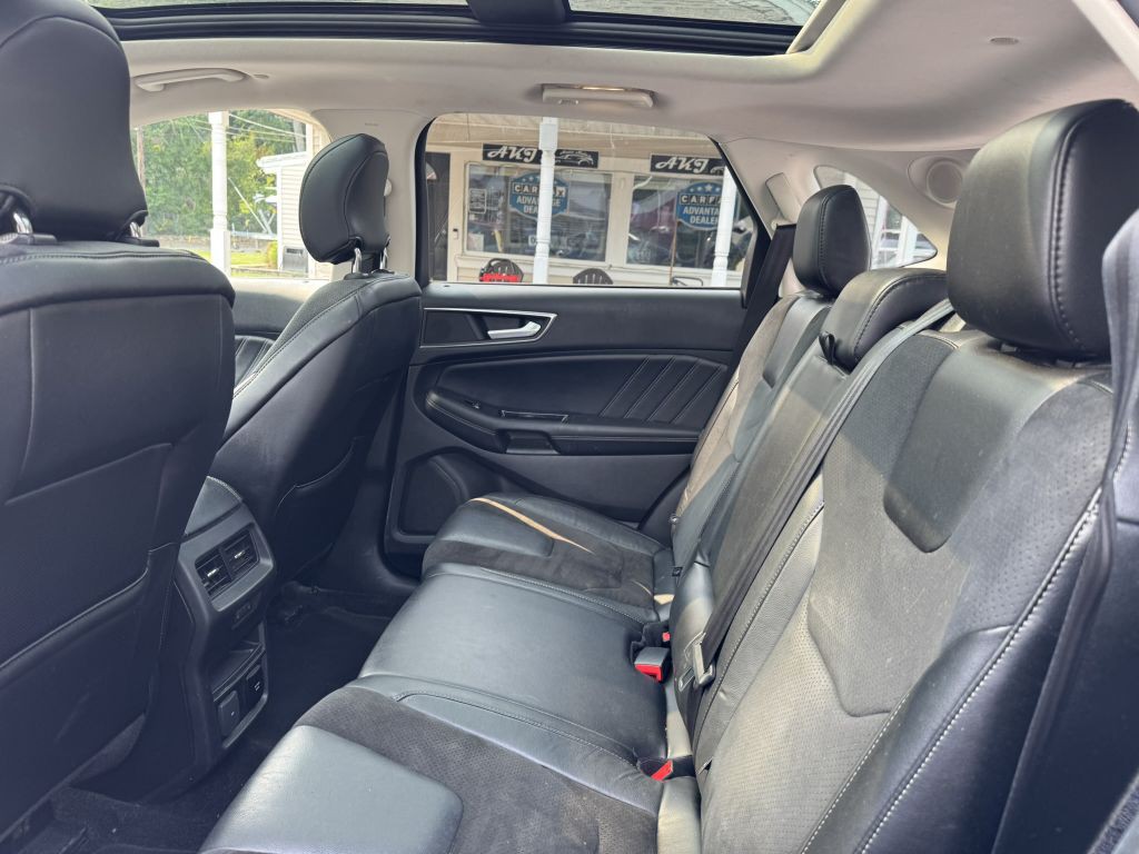 2015 Ford Edge Image 30