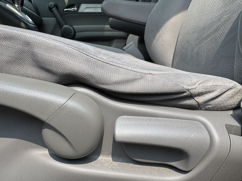 2011 Honda CR-V Image 16