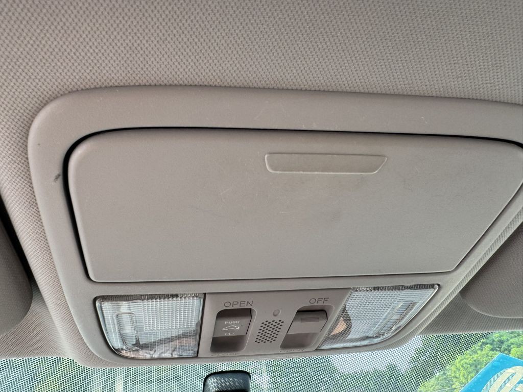 2011 Honda CR-V Image 23