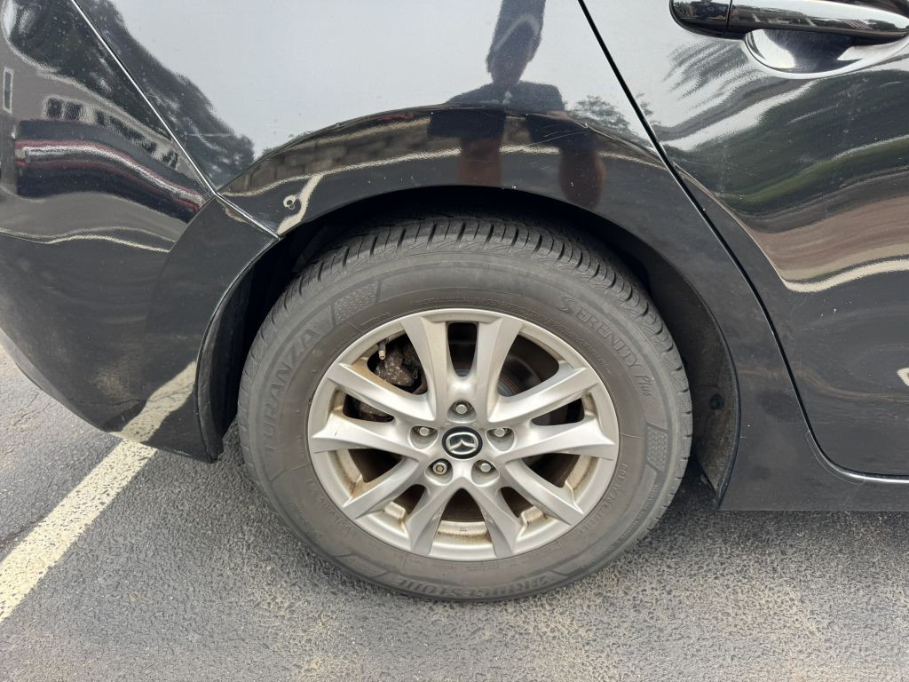 2014 Mazda Mazda3 Image 19